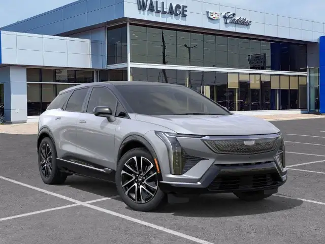 2025 Cadillac OPTIQ Sport in Cars & Trucks in Oakville / Halton Region - Image 12