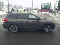 2015 Nissan Pathfinder 4WD Price $9999 172000 KM ON or QC Safety Included Warranty Included Carfax I... (image 6)
