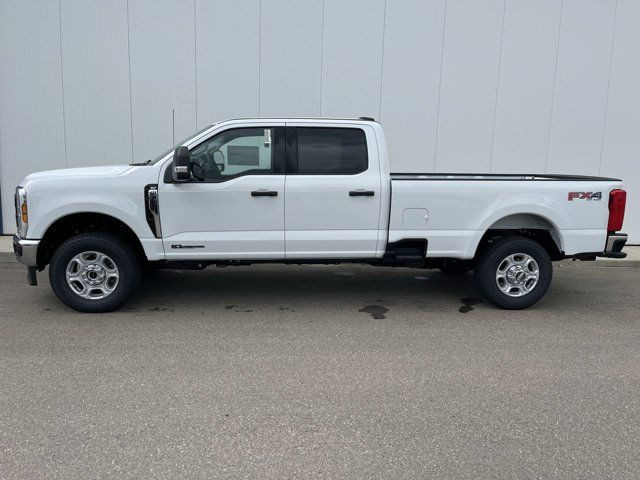 2025 Ford Super Duty F-350 SRW XLT in Cars & Trucks in Strathcona County - Image 2