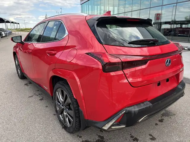 2022 Lexus UX UX 250h F Sport HYBRID • Sunroof • Carplay63860079362307123