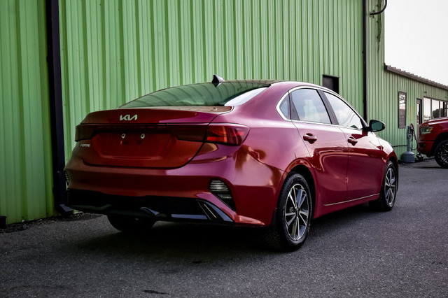 2022 Kia Forte EX • HEATED SEATS • WIRELESS CHARGING • CP/AA in Cars & Trucks in Cornwall - Image 3