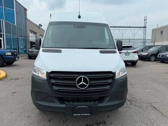 2019 Mercedes-Benz Sprinter Cargo Van 2500- CARGO dans Autos et camions dans Région d’Oakville/Halton - Image 8