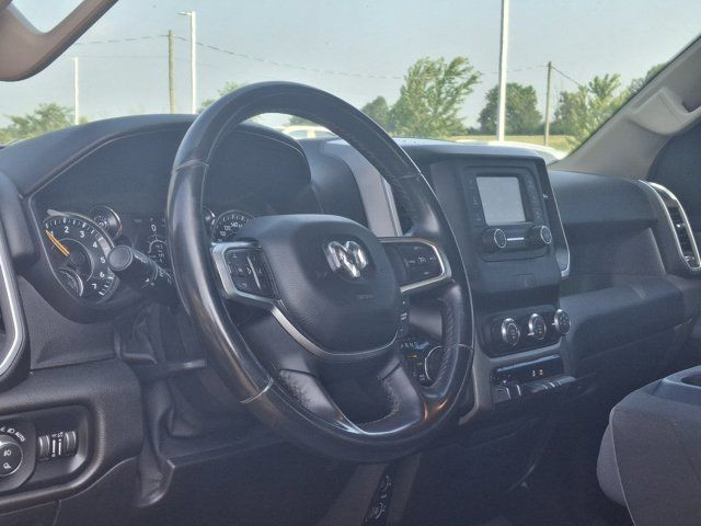 2019 Ram 1500 Big Horn 4X4 | Tow Pkg | Remote Start | Bluetooth in Cars & Trucks in Guelph - Image 2