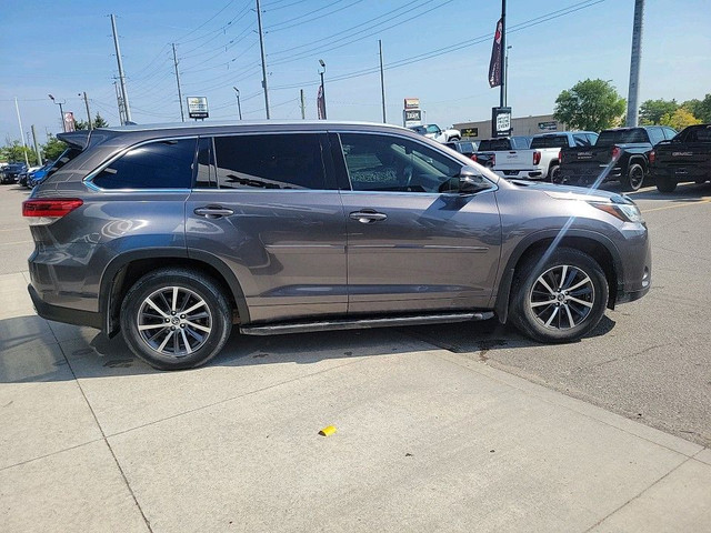 2018 Toyota Highlander XLE XLE AWD! 7 SEATS ON A BUDGET! in Cars & Trucks in Markham / York Region - Image 4