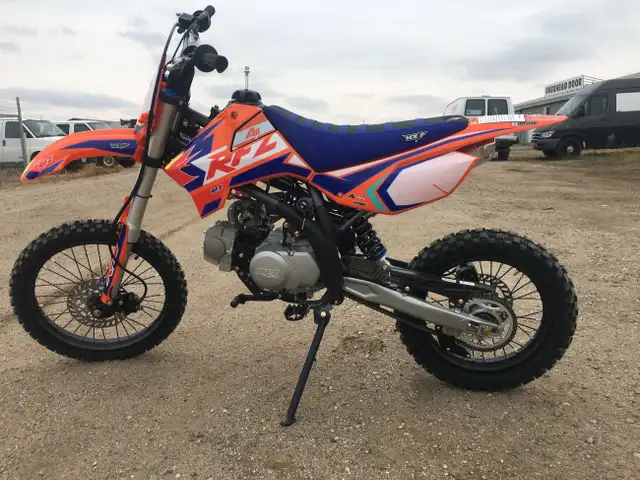 2024 BRAND NEW APOLLO RFZ 125 DIRT BIKE CLEARANCE SALE - $1699.0 in Other in Brandon - Image 2