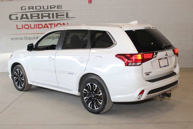 2018 Mitsubishi Outlander SEL in Cars & Trucks in City of Montréal - Image 3