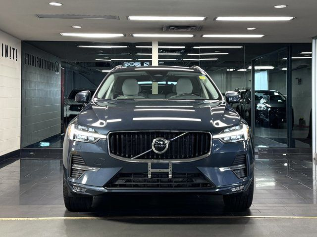 2022 Volvo XC60 Momentum - No Accidents | Apple CarPlay in Cars & Trucks in Calgary - Image 2