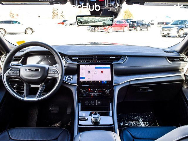 2025 Jeep Grand Cherokee L Limited 6 Seater Pano Sunroof Luxury in Cars & Trucks in Mississauga / Peel Region - Image 3
