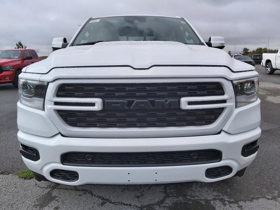 2022 Ram 1500 SPORT