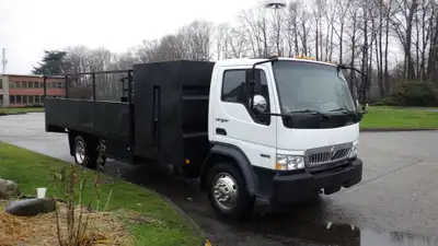 2009 International CF 600 City Star Side Dump Truck 3 Seater Diesel, 4.5L L6 DIESEL engine, 6 cylind...
