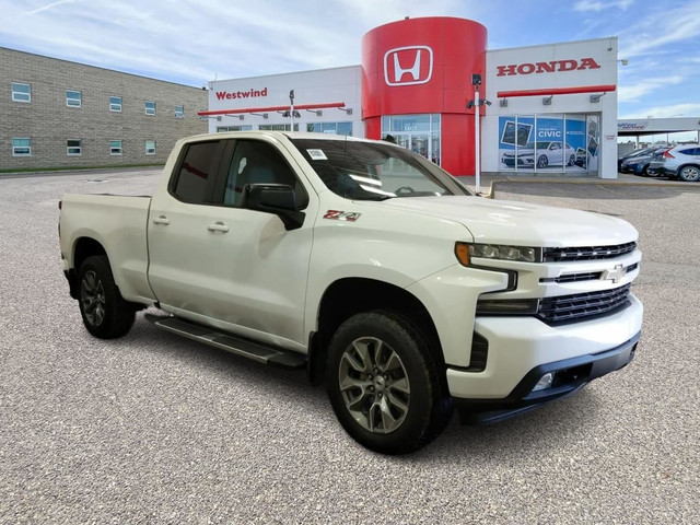 2019 Chevrolet Silverado 1500 RST 5.3L and 3:42 gear ratio fo... in Cars & Trucks in Lethbridge