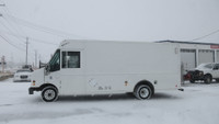 2006 FORD E-450 CUBE STEP VAN