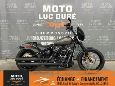Harley-Davidson FXBB Street Bob 2018 SEULEMENT 44 961 KM MOTO CANADIENNE ALARME EXTENSION DU GUIDON...