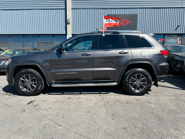 2015 Jeep Grand Cherokee Laredo in Cars & Trucks in City of Montréal - Image 4