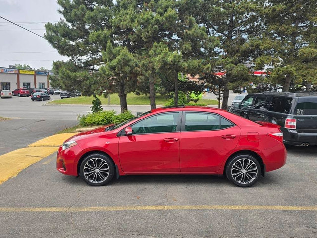 TOYOTA COROLLA S | AUTO | LEATHER | SUNROOF | BACK UP CAM| LOW K in Cars & Trucks in Mississauga / Peel Region - Image 2