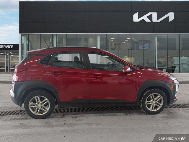 2019 Hyundai Kona Essential | Cargo Shade | Heated Front Seats in Cars & Trucks in Guelph - Image 3