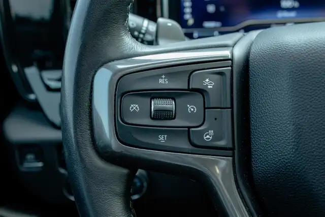 2023 Chevrolet Silverado Short BOX Crew CAB 1500 4WD ZR2 * GM CE in Cars & Trucks in Edmonton - Image 17