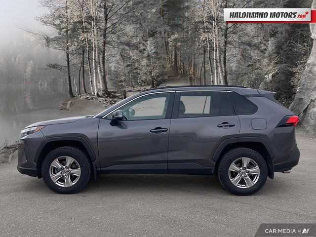 2022 Toyota RAV4 XLE in Cars & Trucks in Hamilton - Image 2