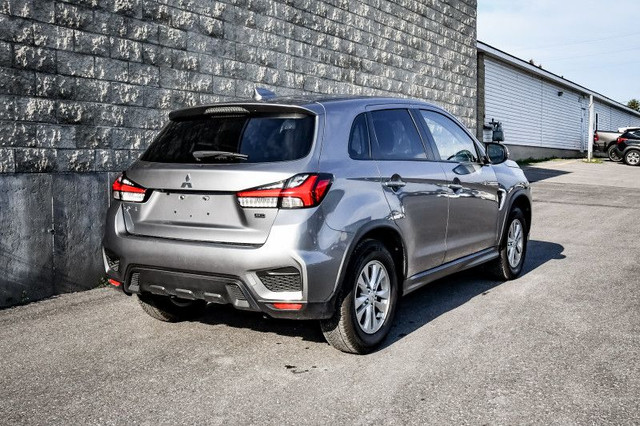 2023 Mitsubishi RVR SE AWC • HEATED SEATS • REAR CAM • CP/AA in Cars & Trucks in Ottawa - Image 3