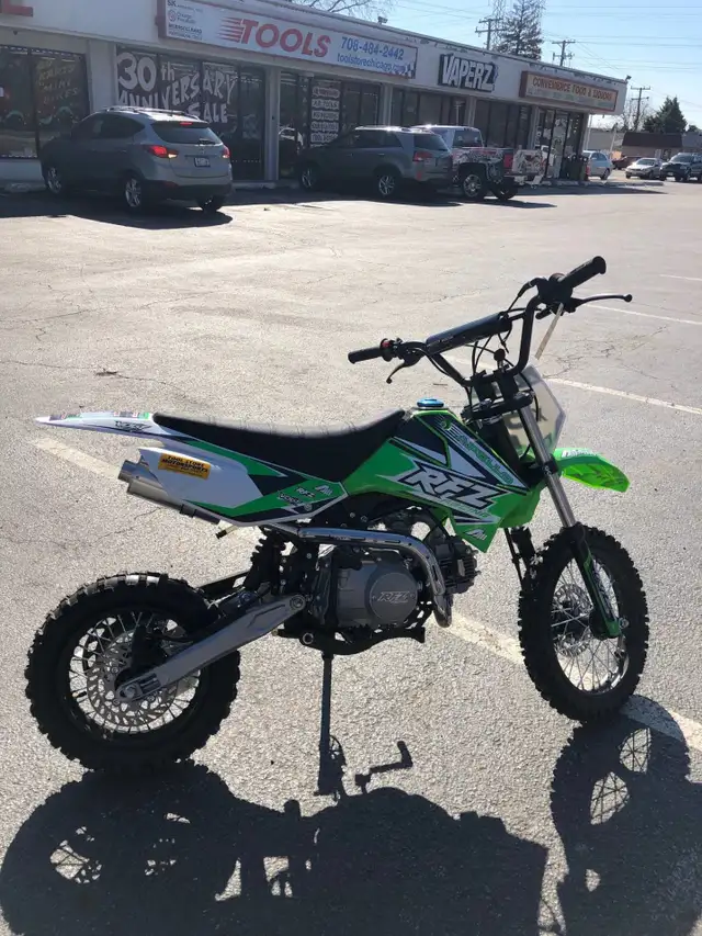 2024 SUPER SPRING SAVINGS ON APOLLO RFZ 110 cc DIRT BIKE $1399.0 in Other in Brandon - Image 18