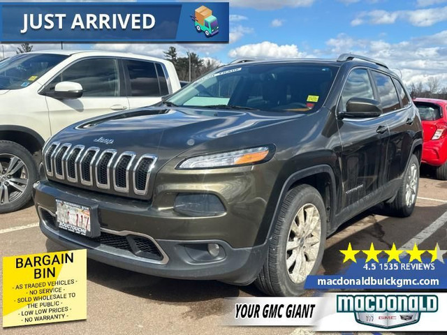 2015 Jeep Cherokee Limited - Leather Seats - Bluetooth in Cars & Trucks in Moncton