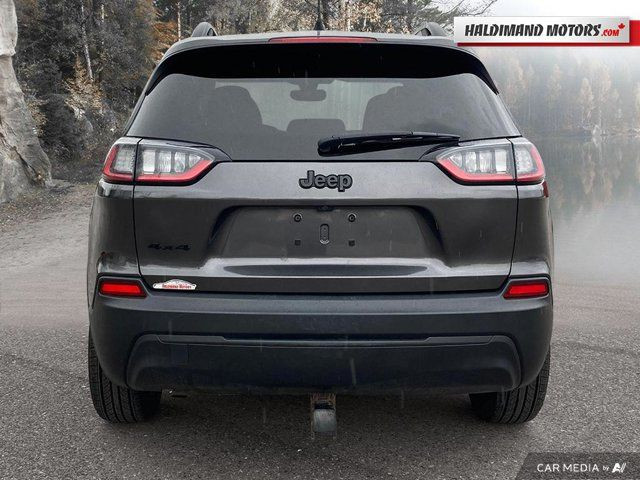 2020 Jeep Cherokee Altitude in Cars & Trucks in Hamilton - Image 4
