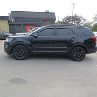 This 2017 Ford Explorer XLT is a spacious and reliable SUV that's ready for your next adventure! Wit... (image 2)