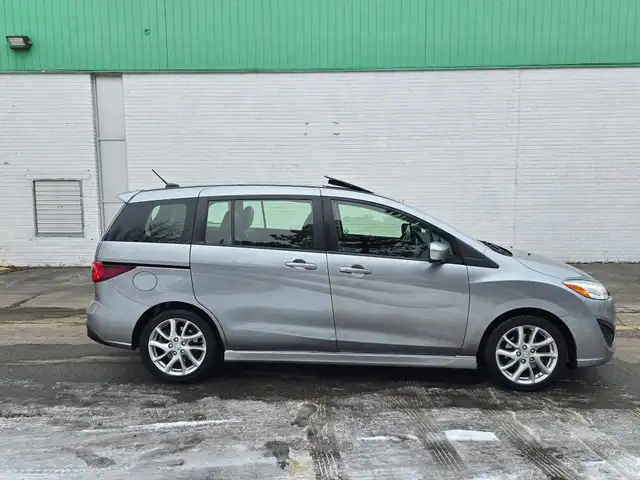 MAZDA 5 GT | AUTO | 6 PASS | LEATHER | SUNROOF | HTD SEATS |  in Cars & Trucks in Mississauga / Peel Region - Image 7