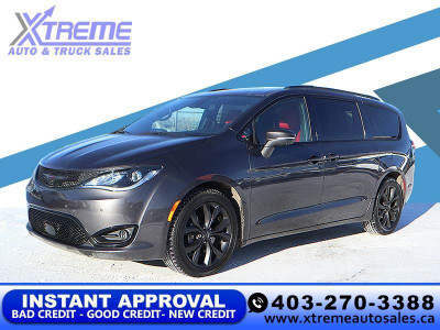 2020 Chrysler Pacifica Limited Red S - NO FEES!
