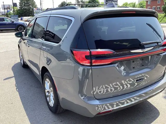 2022 Chrysler Pacifica TOURING L, LEATHER, POWER DOORS, REMOTE S dans Autos et camions dans Région d’Oakville/Halton - Image 12