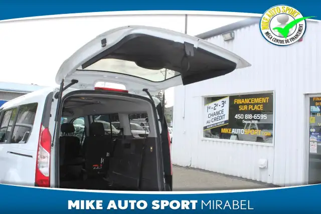 2019 Ford Transit Connect Wagon XL avec 2 portes coulissantes et in Cars & Trucks in Laval / North Shore - Image 13