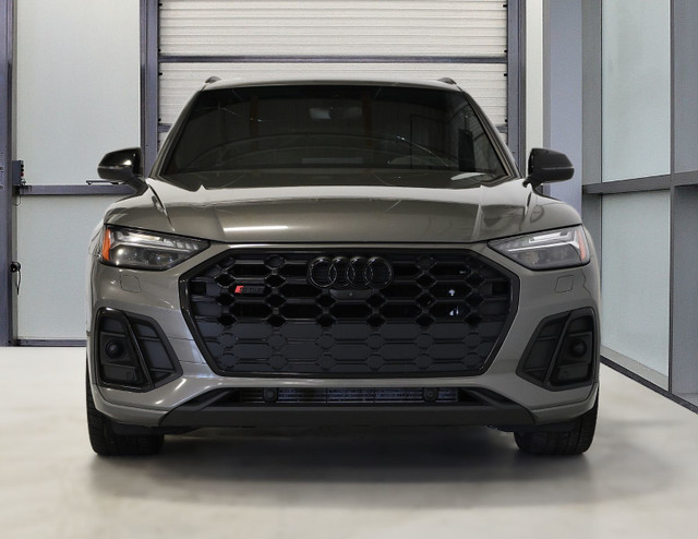 2023 Audi SQ5 Technik / Dynamic / Black optics /Sport. Exhaust/  dans Autos et camions  à Longueuil/Rive Sud - Image 4