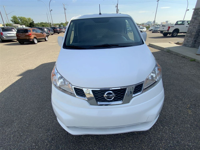 2017 Nissan NV200 SV Cargo | Automatic | Navigation | Blue Tooth in Cars & Trucks in Regina - Image 2