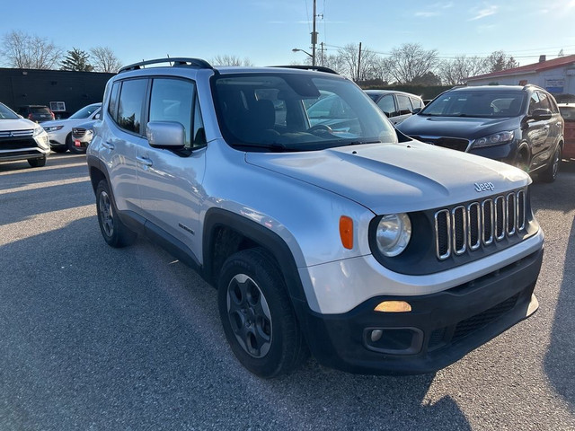  2015 Jeep Renegade NORTH, CLEAN CARFAX, BLIND SPOT MONITORS, MA in Cars & Trucks in London - Image 4
