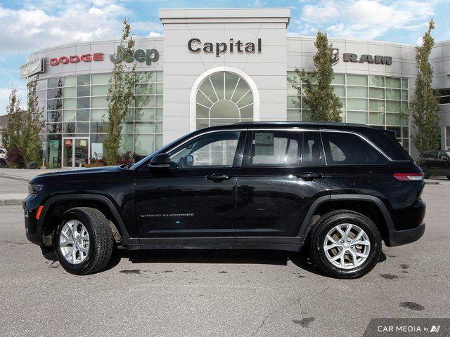 2023 Jeep Grand Cherokee Limited | Accident Free Carfax in Cars & Trucks in Edmonton - Image 2