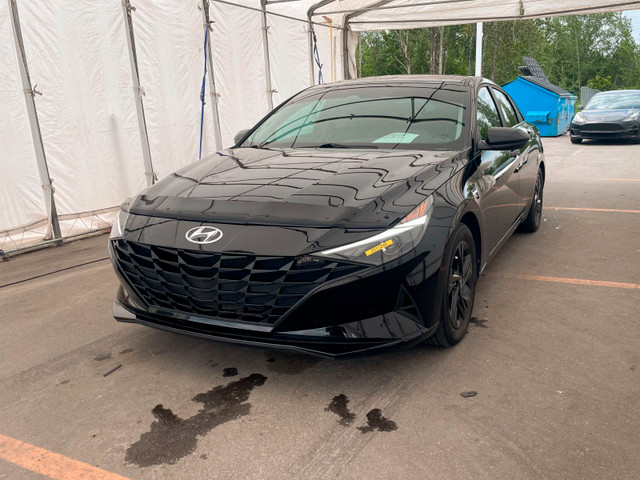 2022 Hyundai Elantra PREFERRED AUTO *TOIT* SIÈGES / VOLANT CHAUF in Cars & Trucks in Laurentides