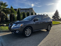 2014 Nissan Pathfinder 4WD Folding Rear Seats Multi Zone Climate Control Cruise Control Rear Wiper T... (image 4)