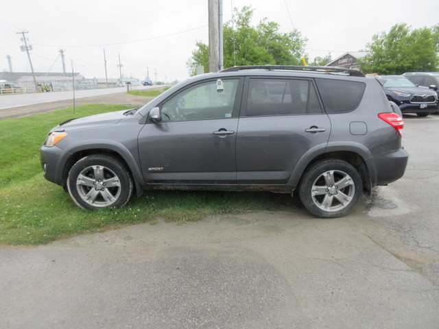 2009 Toyota RAV4 Sport V6 in Cars & Trucks in Kawartha Lakes - Image 2