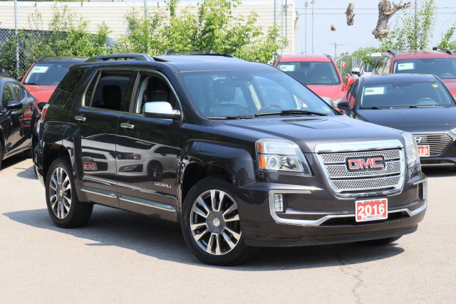 2016 GMC Terrain Denali | AWD | 3.6 L | Leather | Roof | Nav | C in Cars & Trucks in Oshawa / Durham Region - Image 3