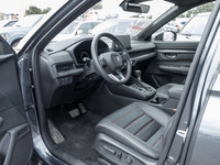 Check out this 2025 Honda CR-V Hybrid EX-L while we still have it in stock! *You Can't Beat the Pric... (image 6)