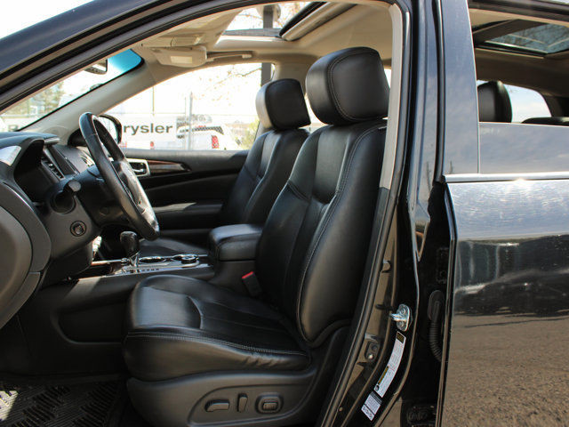 2015 Nissan Pathfinder Platinum in Cars & Trucks in Calgary - Image 2