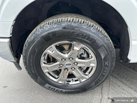 - ONE OWNER - ACCIDENT FREE - CLOTH SEATS - NAVIGATION - REMOTE START - LANE KEEPING SYSTEM - BLIS w... (image 9)