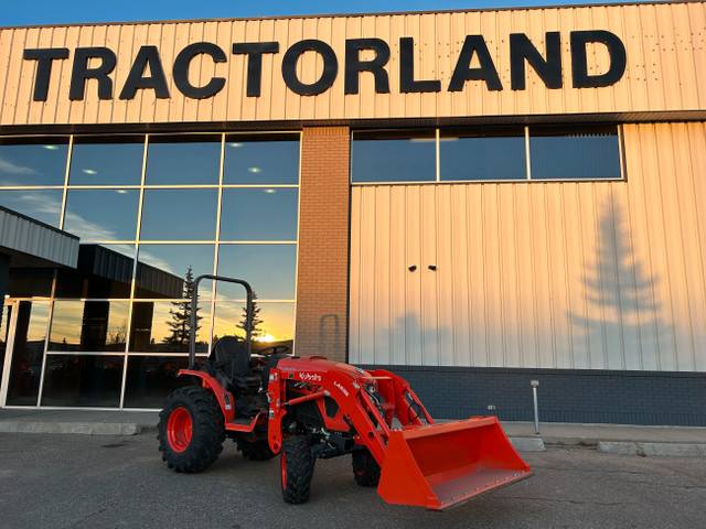 Kubota LX Series Tractors in Farming Equipment in Regina