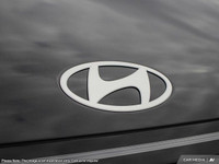 This Hyundai Kona has a strong 2.0 Liter DOHC engine powering it's smooth transmission. * This Hyund... (image 8)