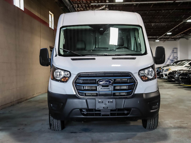 2023 Ford Transit 350 Van med Roof w/Sliding Pass. 148-in. WB in Cars & Trucks in Mississauga / Peel Region - Image 2