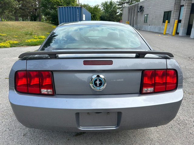 2006 Ford Mustang V6 AUTO| LOW KM| GREAT SHAPE in Cars & Trucks in Markham / York Region - Image 4