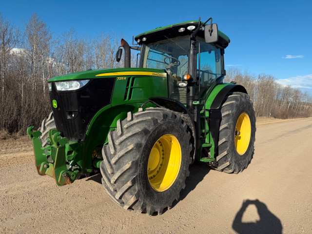 2011 John Deere 7215R Tractor in Farming Equipment in Edmonton