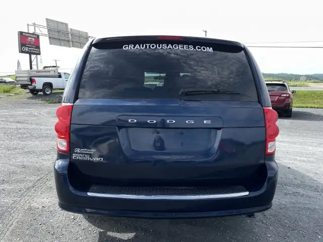 2015 Dodge Grand Caravan Ensemble Valeur Plus in Cars & Trucks in Sherbrooke - Image 7