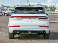 Leather Seats, Heated Seats, Tow Package! Returning for the 2024 model year, this Lincoln Corsair wa... (image 5)