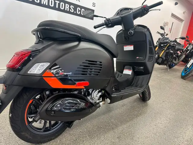 2025 Vespa GTS 310 Supersport MY 25 - V6610 - -No Payments for 1 in Scooters & Pocket Bikes in Markham / York Region - Image 15